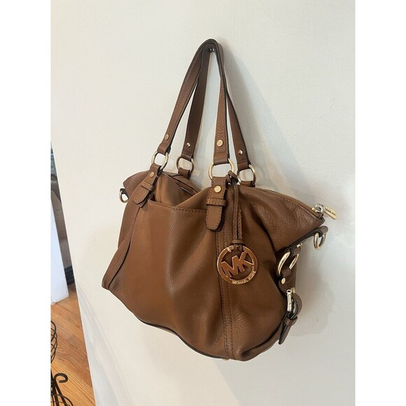 Michael Kors Large Leather Camel Brown Tote Bag - Picture 2 of 7